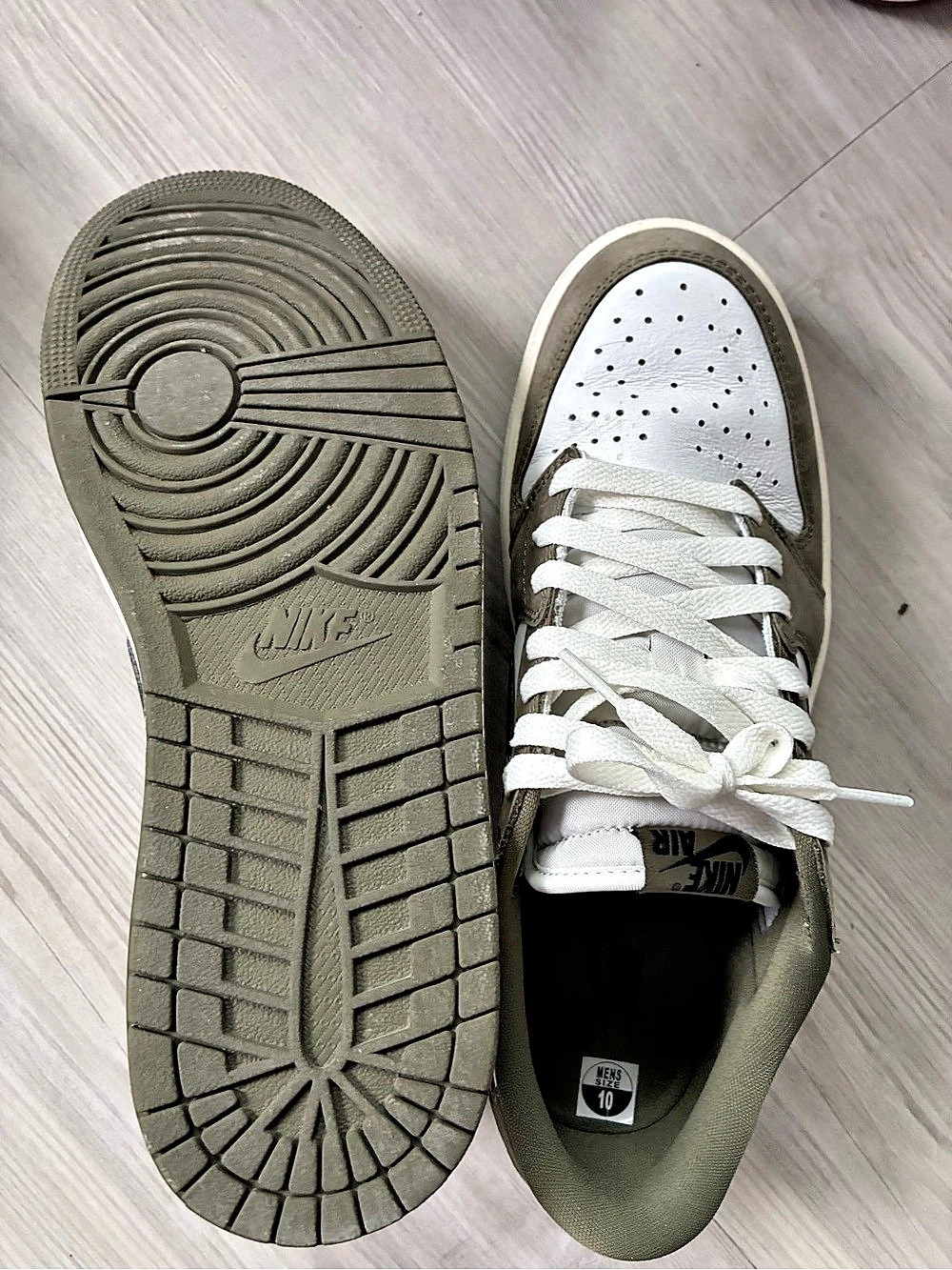 Nike Air Jordan 1 OG Low Olive